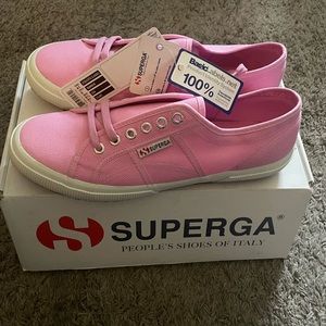 BNWT Superga Cotu Sneakers